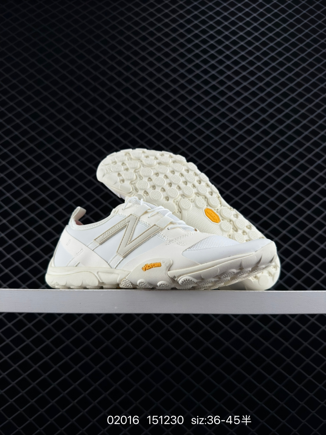 ISSEY MIYAKE x New Balance NB MT10O